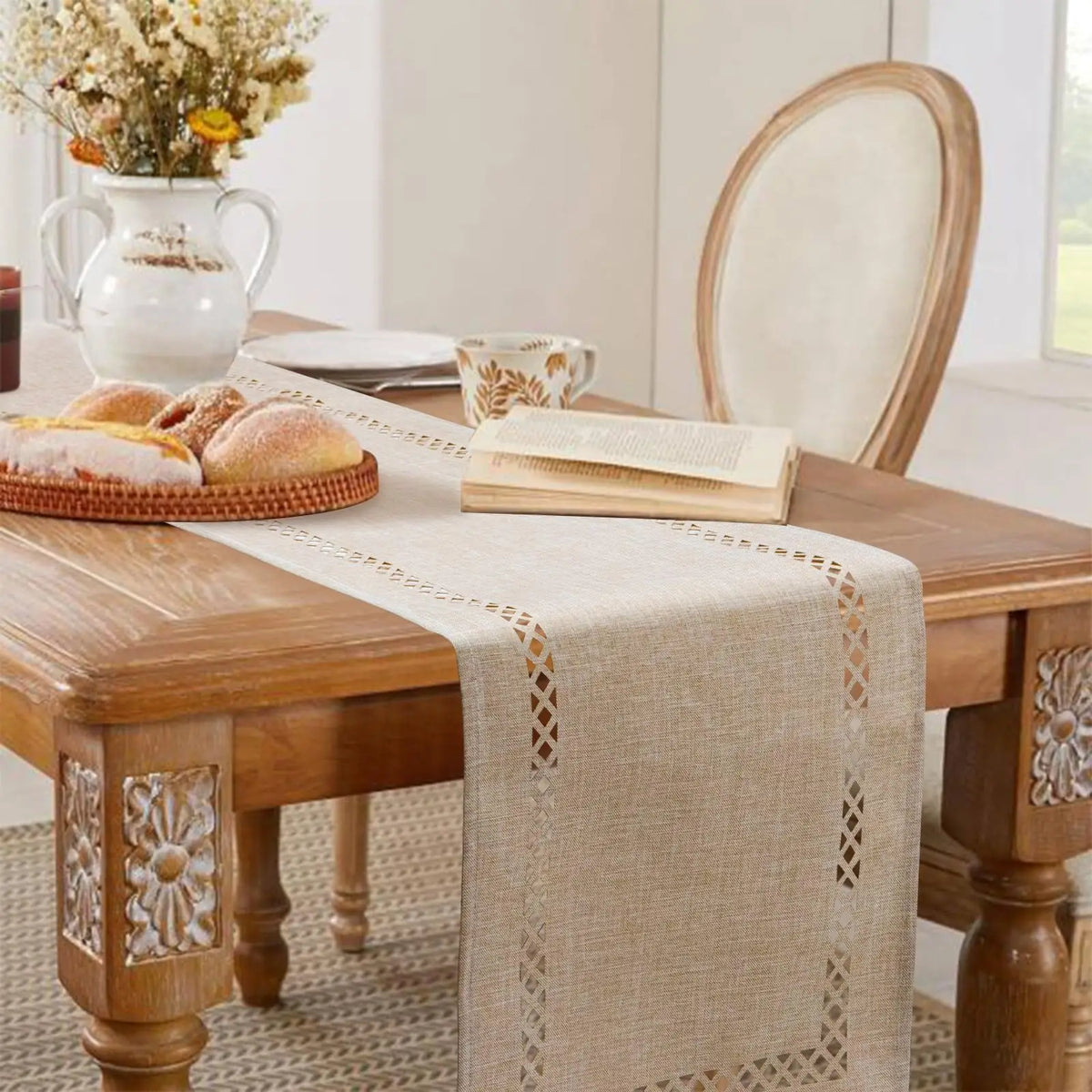 Modern Table Runner Linen Table Runner Washable Openwork Design Ideal for Holiday Party Decor,Dining Table,Restaurant, Christmas