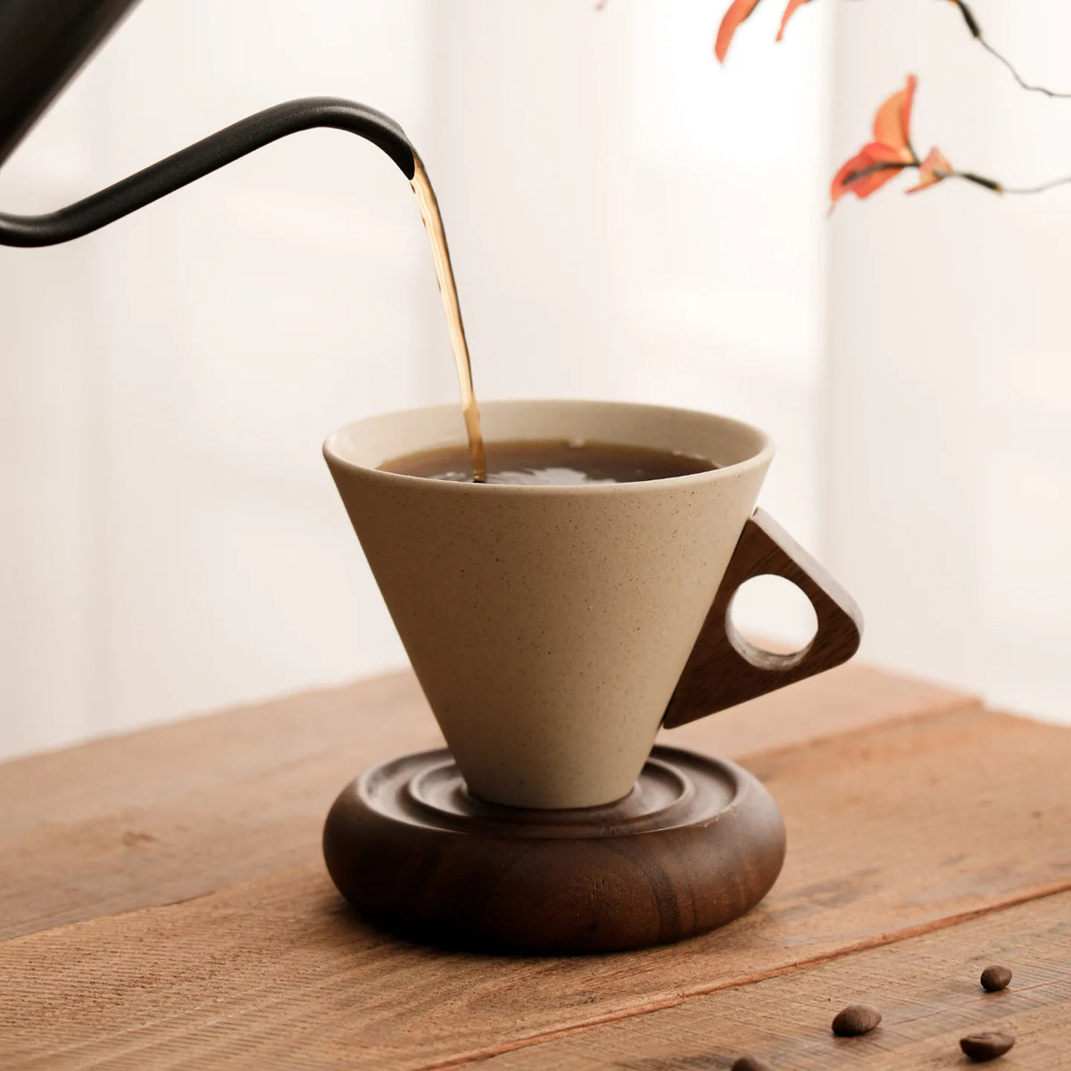 Copo de Chá e Café em Cerâmica Vintage em Forma de Cone Triangular, Caneca Japonesa de Cerâmica, Copo de Latte e Espresso de 180ml